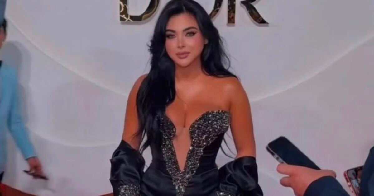 مريم سبليني تجمع الأناقة والجرأة في ظهورها بمهرجان الموريكس دور