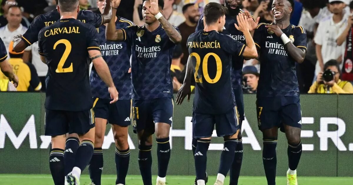 زلزال في الأولمبيكو.. ريال مدريد يقلب الطاولة على روما في 7 دقائق ويخطف انتصاراً تاريخياً برباعية قاتلة