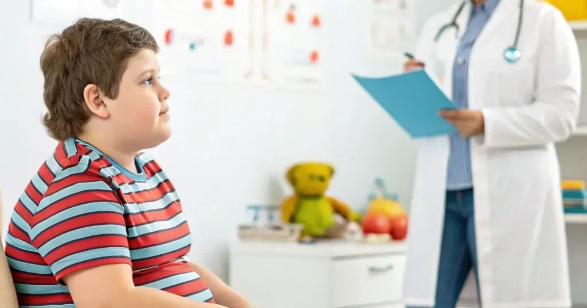 منظمة الصحة العالمية تعلن السمنة «مرضاً مزمناً ناكساً» وتطلق أول دليل عالمي للأطفال واليافعين