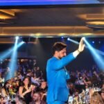 كريم نور يقدم باقة أغنيات في وارن بميشيغان وسط تفاعل