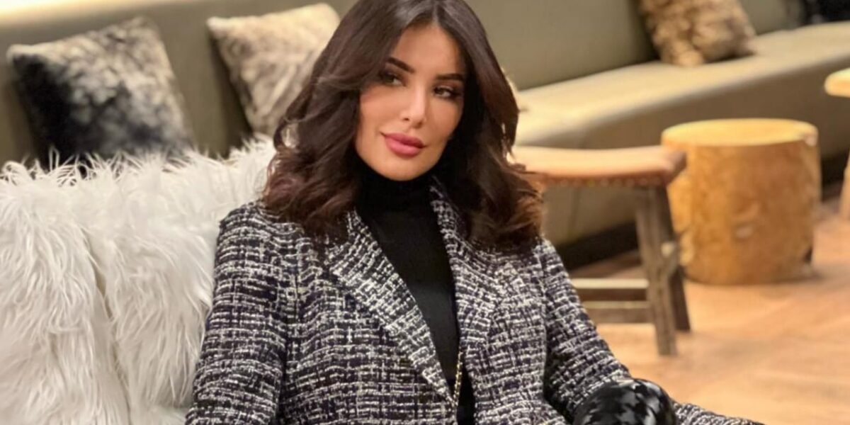 المؤثرة إيناس حراق: النفاق الإجتماعي أخذ يتمظهر بشكله الإلكتروني