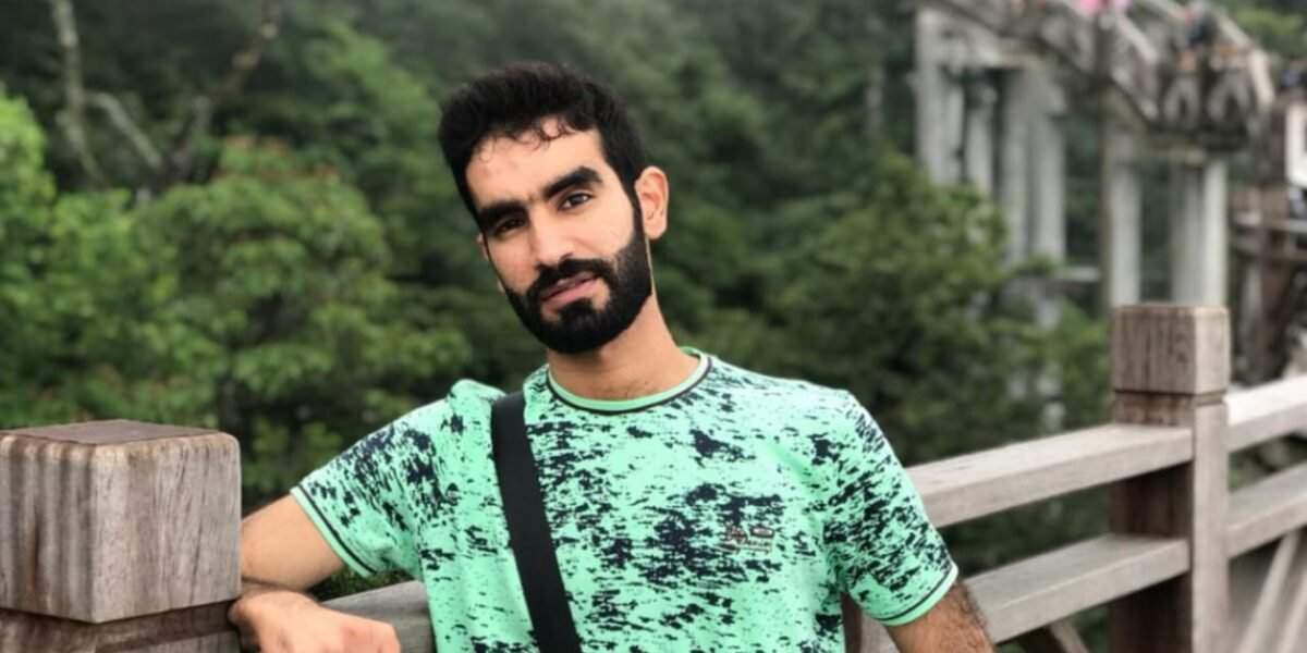 من هو الناشط الإماراتي حمد إبراهيم آل علي؟